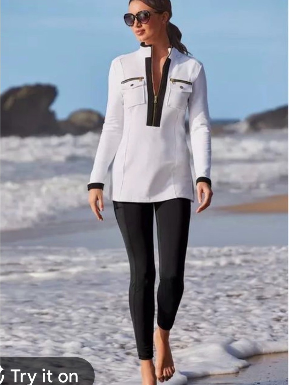 Boston Proper Chic Zip Tunic Top Sweatshirt white / navy / gold. Size L